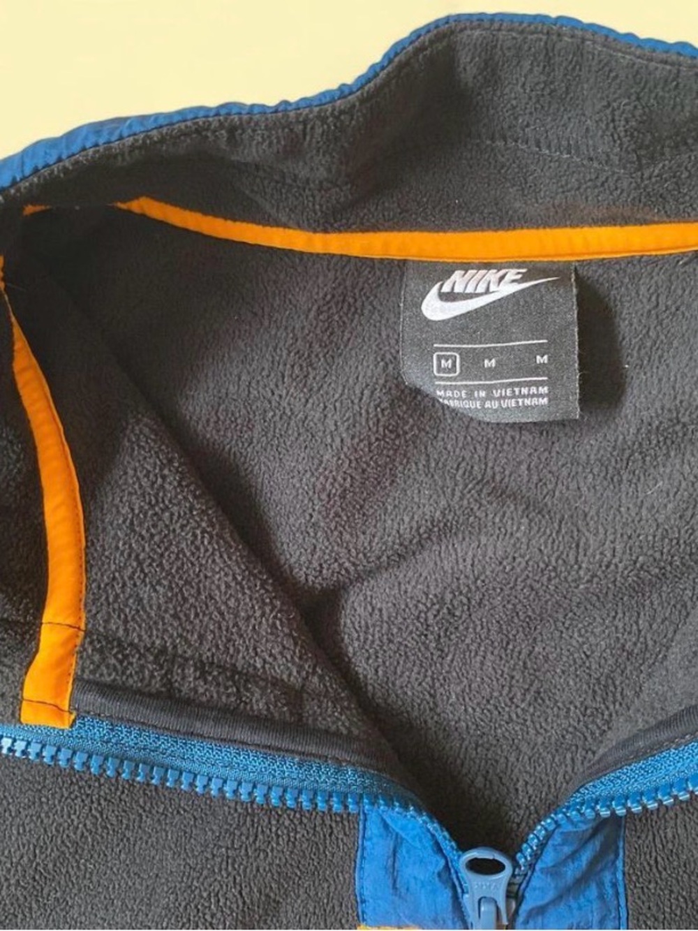 Nike cropped half-zip pullover - Picture 2 of 2